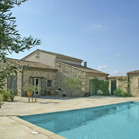 Detached With Private Pool Near N Mes Montfrin