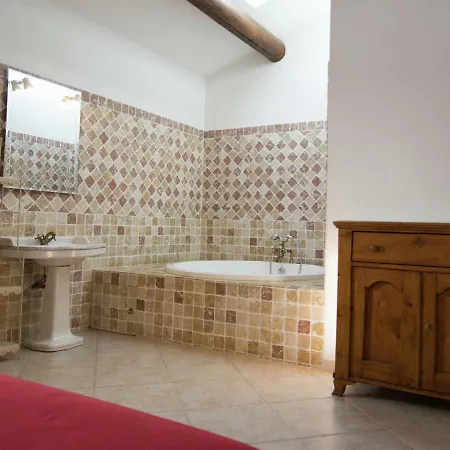 Villa Detached With Private Pool Near N Mes